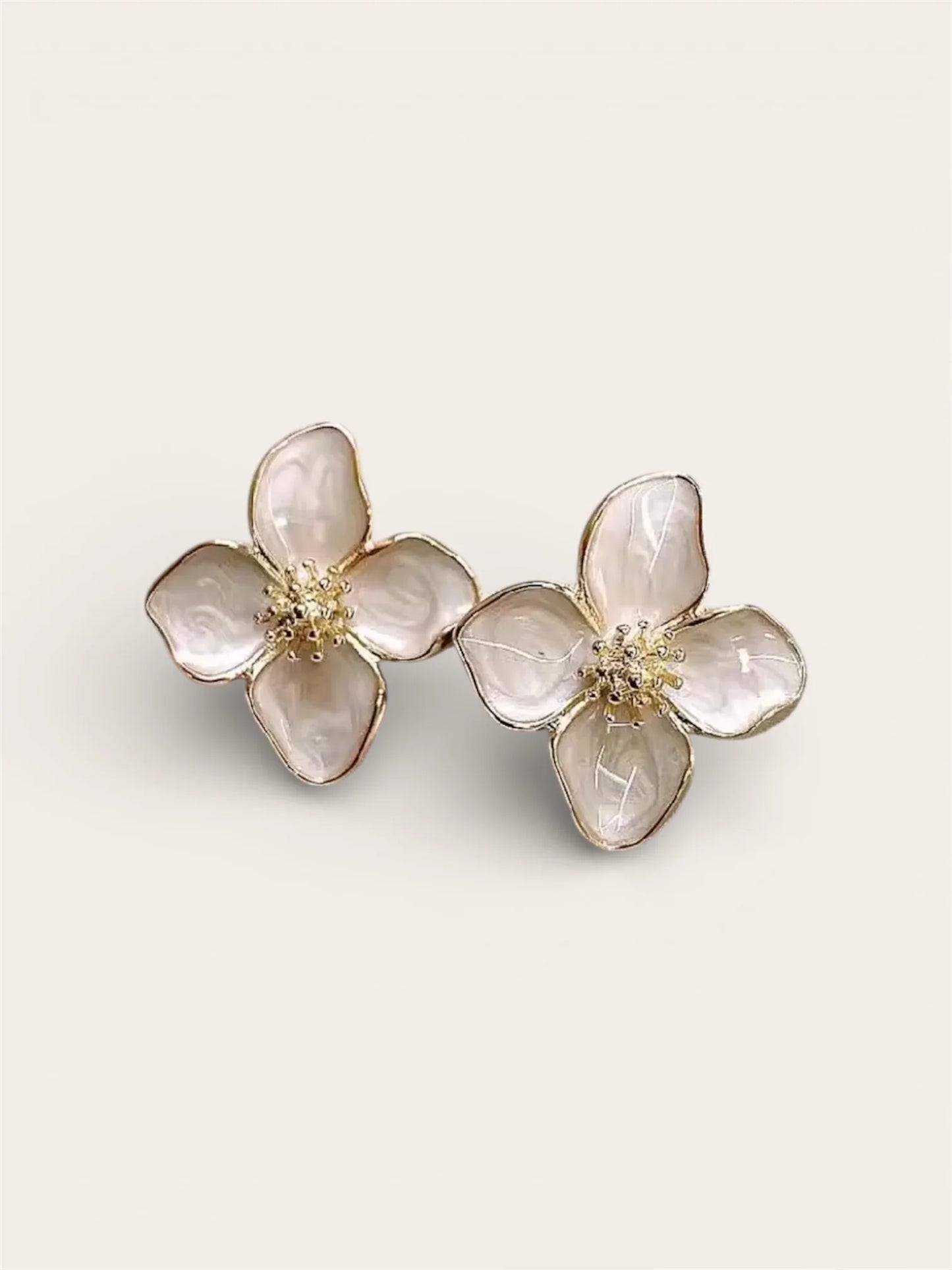 FLOWER EARRINGS - MSGSTUDIO